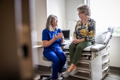 El mayor estudio sobre los efectos de la terapia hormonal en la menopausia da pistas de cómo afecta a la estructura del cerebro | Salud y bienestar
