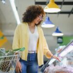 Consejos para evitar enfermedades al comprar carne cruda en el supermercado