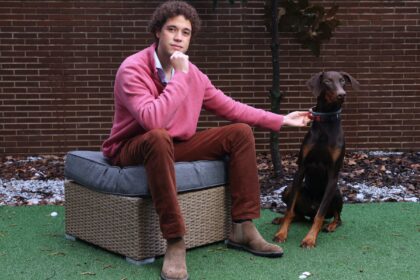 Adrián Chico, psicólogo y sexólogo: “El porno genera expectativas inalcanzables” | Salud y bienestar