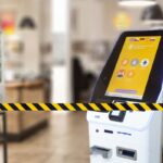 Minnesota evalúa prohibir cajeros automáticos de criptomonedas por ola de fraudes