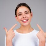 4 errores al blanquear tus dientes que arruinan el proceso, según dentistas